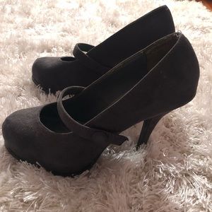 SOLD Gray Suede Heels- Strap w/ Side Button Style